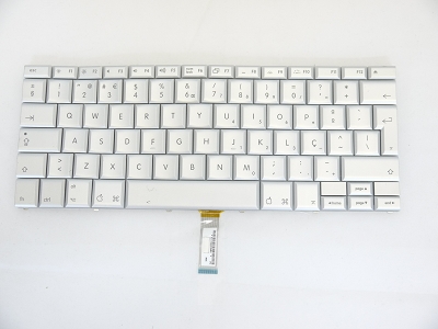 90% NEW Silver Portuguese Keyboard Backlit Backlight for Apple Macbook Pro 17" A1261 2008 US Model Compatible
