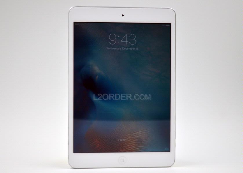 Used Fair Apple iPad Mini 2 128GB Wi-Fi 7.9" Retina Display Tablet - Silver